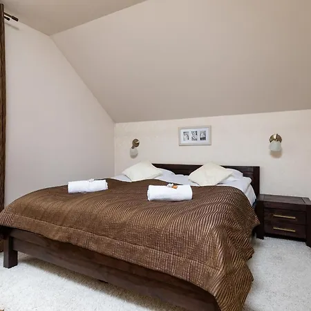Family House Poreba Cracow By Renters Дом отдыха Краков