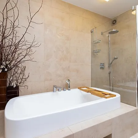 Family House Poreba Cracow By Renters Дом отдыха Краков