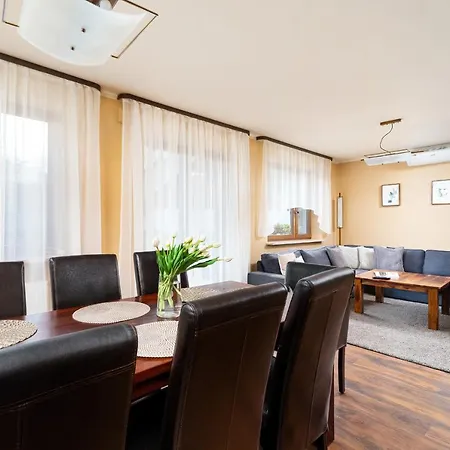 Дом отдыха Family House Poreba Cracow By Renters *