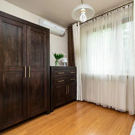 Family House Poreba Cracow By Renters Σπίτι διακοπών